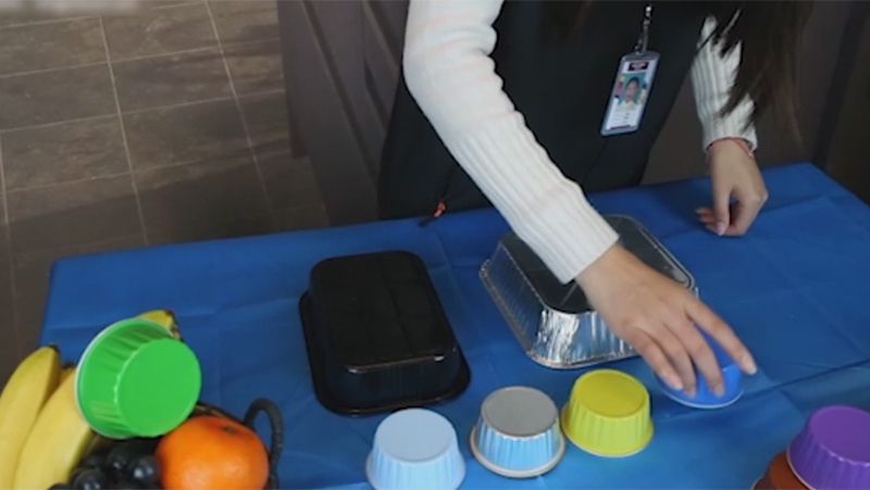 Comparison between silver aluminum foil containers and colorful aluminum foil containers